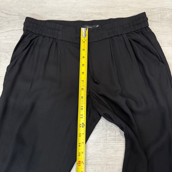 Talula Aritzia Black Women's Los Feliz Joggers Size M - Picture 13 of 17